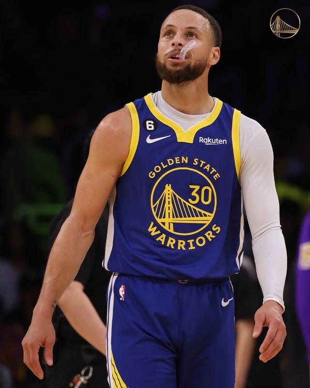 强强对话中 强强对话中