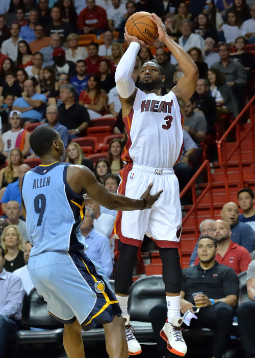 做出背身要 做出背身要